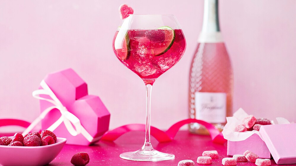 Pinkki spritz on paras ystävänpäivän drinkki