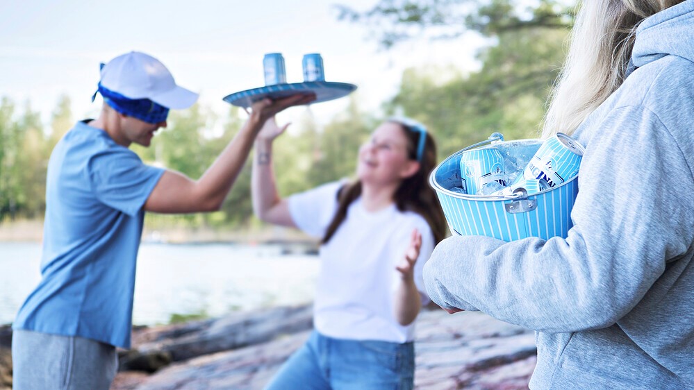 Kesän harmain ja hauskin mökkiaktiviteetti aikuisille