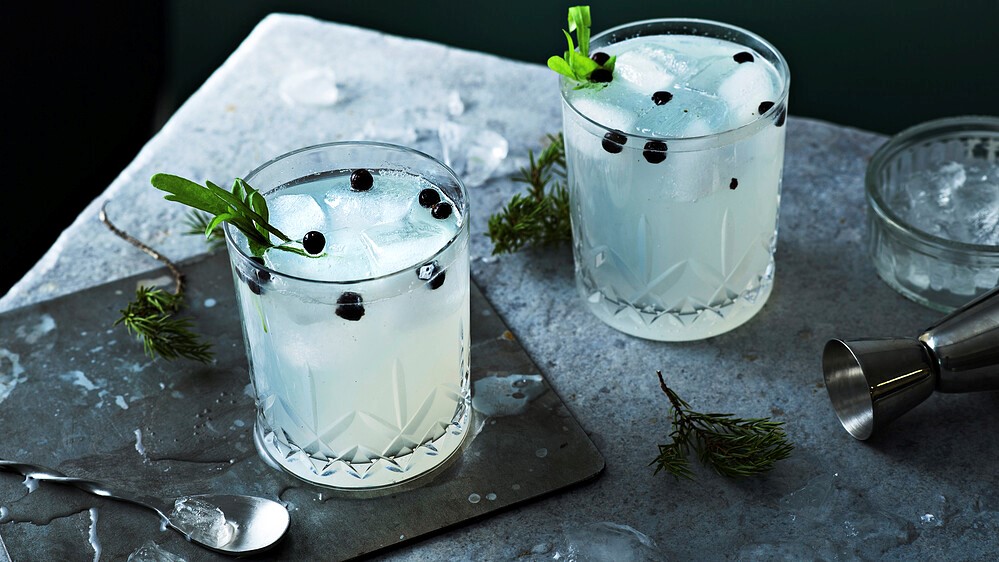 alkoholiton_gin_tonic_16x9__of.jpg
