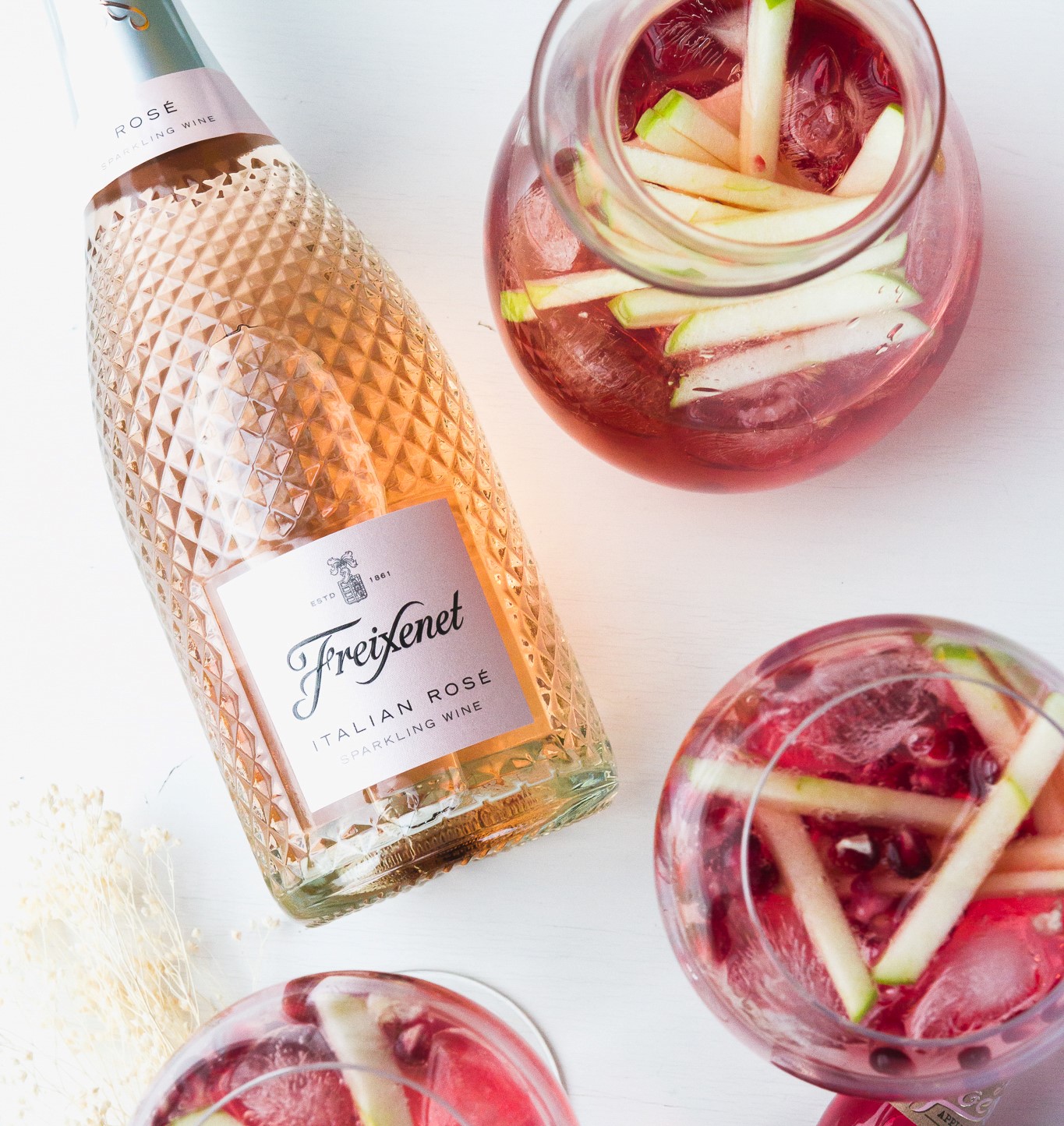 Kuohuviinicocktail-vappu-2.jpg
